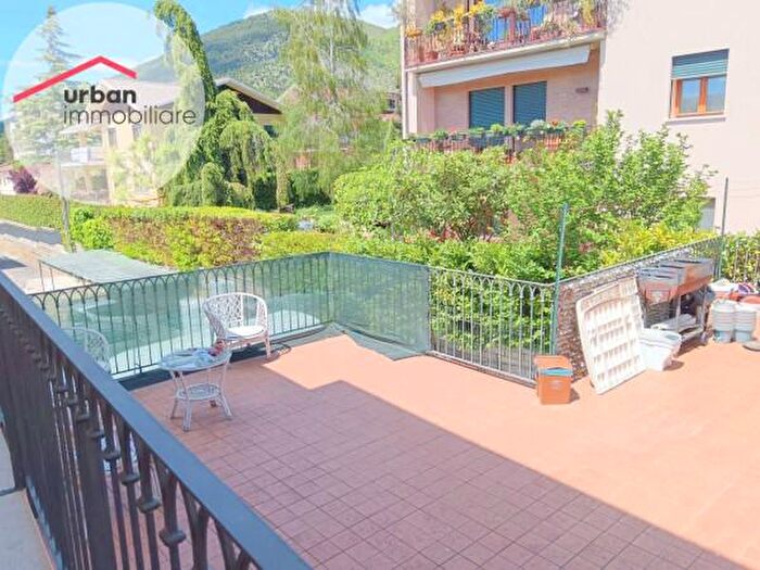 Appartamento quadrilocale in vendita in Via Marconi, L'Aquila