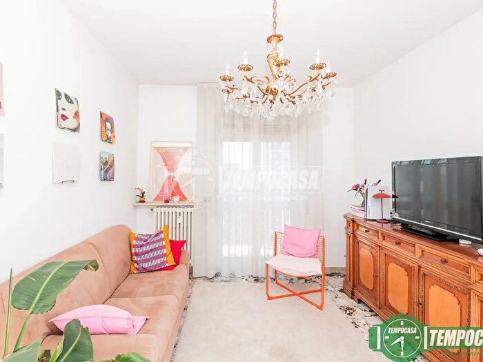 Appartamento trilocale in vendita in Via Giuseppe di Vittorio, San Donato Milanese