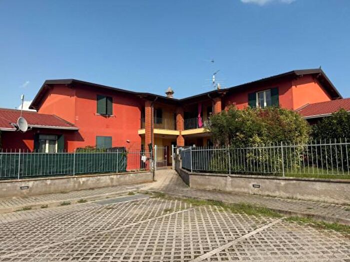 Appartamento trilocale in vendita in Via Leonardo da Vinci, San Gervasio Bresciano