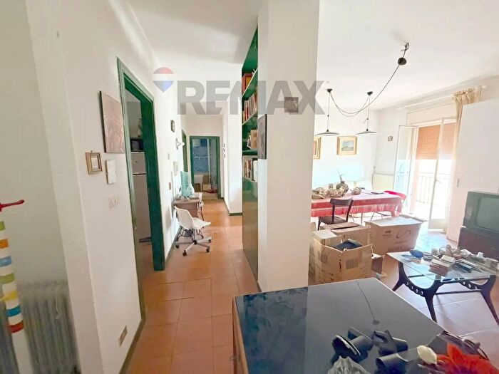 Appartamento trilocale in vendita in Via Madonna della Via, Caltagirone