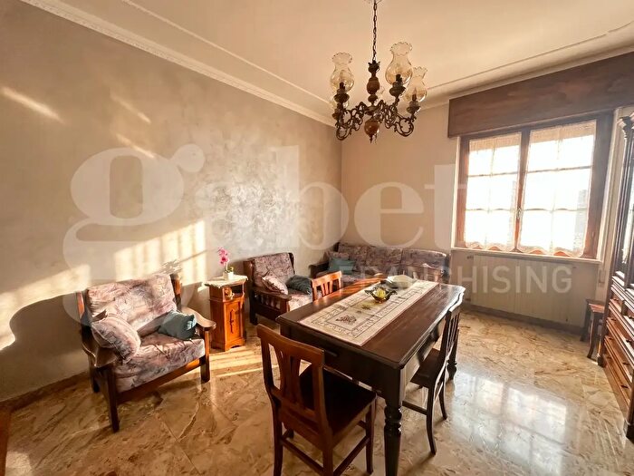 Appartamento quadrilocale in vendita in Via Vittorio Arici, Brescia