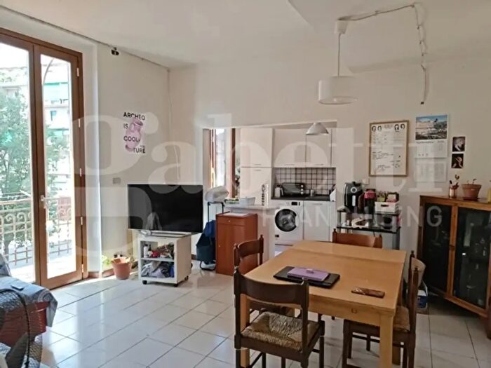 Appartamento con 5 locali in vendita in Via Baccio d'Agnolo, Firenze