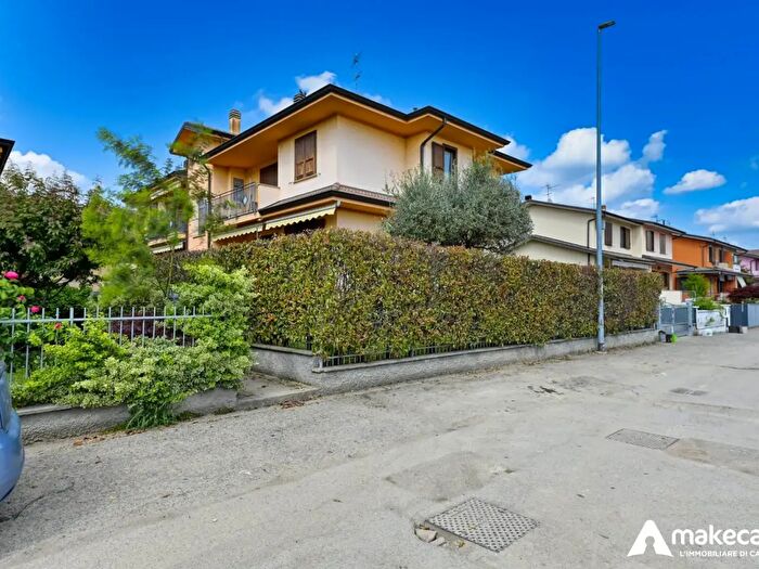 Appartamento trilocale in vendita in Via Gaffurio Franchino, Cervignano DAdda