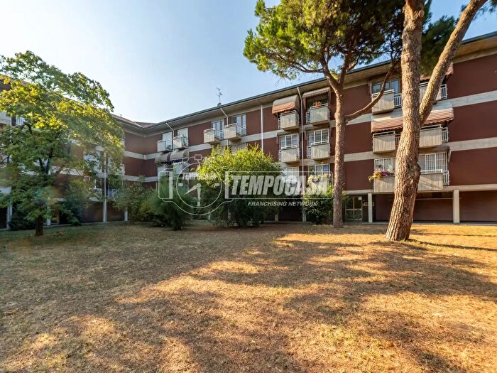 Appartamento bilocale in vendita in Via IV Novembre, Pozzuolo Martesana