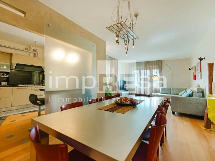 Appartamento con 7 locali in vendita in Via Paolo Veronese SNC, Conegliano