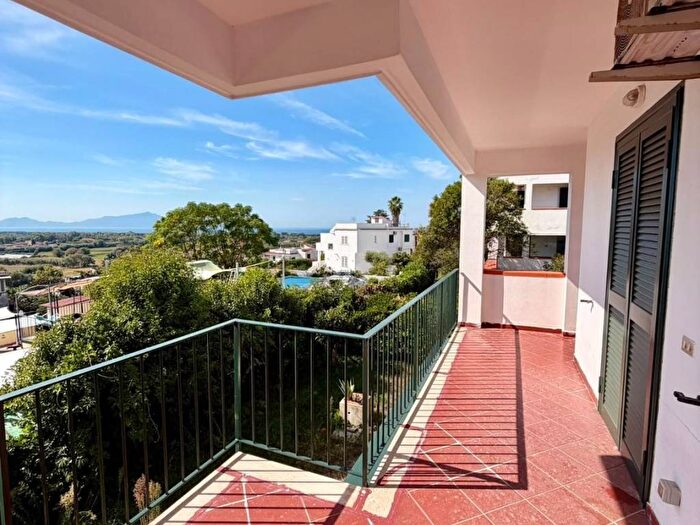 Casa con 6 locali in affitto in Via San Nullo, Licola Paese, Giugliano in Campania