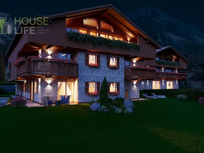 Appartamento in vendita in Via Beata Vergine della Difesa, San Vito Di Cadore