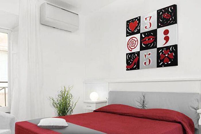 Appartamento bilocale in affitto in Via dei Cartari, Via Giulia, Roma