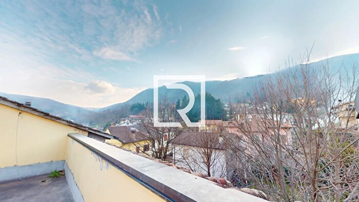 Casa con 5 locali in vendita in Via Don Francesco Babbini Verghereto, Verghereto