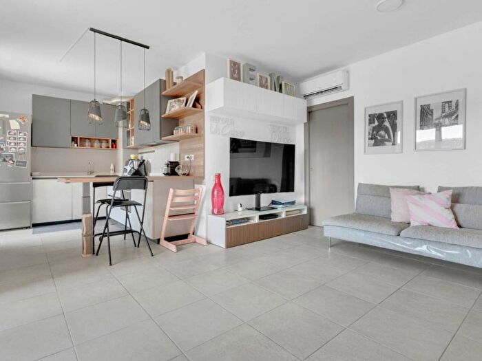 Appartamento trilocale in affitto in Via Gottlieb Wilhelm Daimler, Uptown Mind Cascina Merlata, Milano