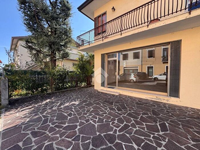 Casa in affitto in Via Via Sant'Anna, Crocetta Nogaré, Crocetta del Montello