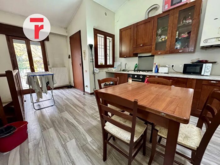 Appartamento trilocale in vendita in Via Filottrano, Padova