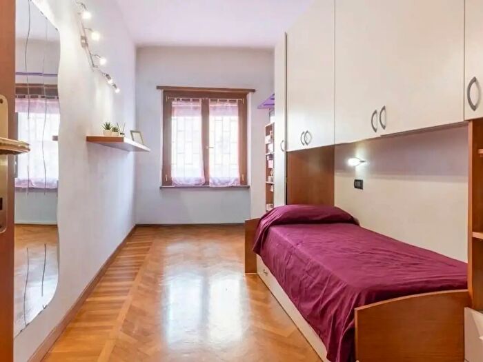 Appartamento quadrilocale in vendita in Via Paisiello, Torino