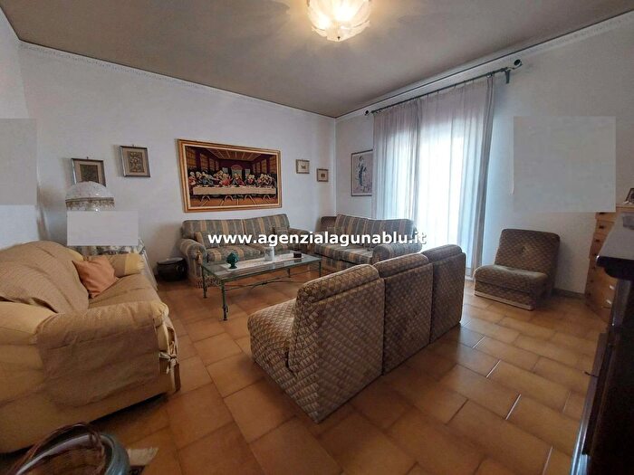 Appartamento quadrilocale in vendita in Via Val Demone, Mazara Del Vallo