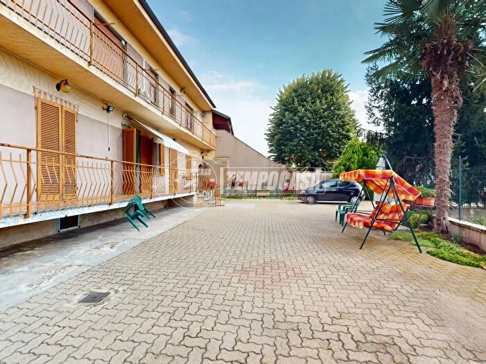 Casa con 8 locali in vendita in Vicolo Marsala, Piobesi Torinese