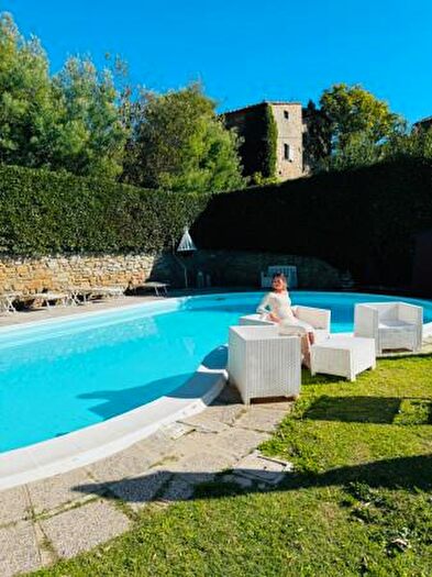 Casa con 5 locali in vendita in Via delle Brocche, Bucine