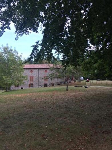 Casa con 6 locali in vendita in Cantagallo