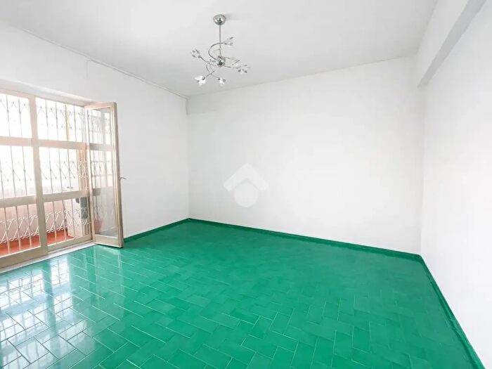 Appartamento trilocale in affitto in Piazza Gravina, Portici