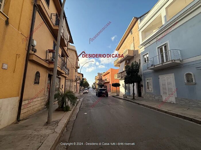 Casa con 7 locali in vendita in Via Larga Partinico Pa Italia, Partinico