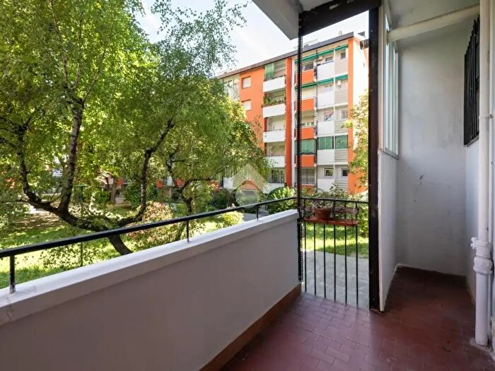 Appartamento bilocale in vendita in Via Giambellino, Milano