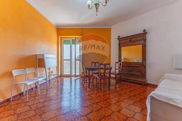 Appartamento quadrilocale in vendita in Via Rizzeddu, Sassari