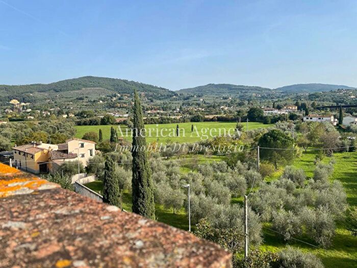 Appartamento trilocale in affitto in Via di Villamagna, Villamagna Albereta, Firenze