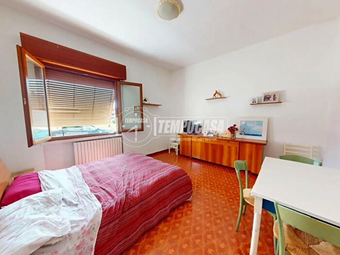 Appartamento bilocale in vendita in Via Adamello, Cesano Maderno