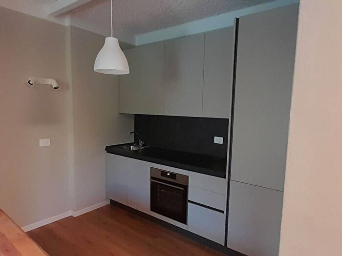 Appartamento trilocale in affitto in Via Ribolatti, Centro, Tresivio