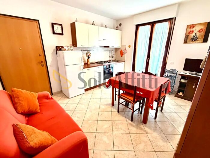 Appartamento trilocale in affitto in Via XXI Aprile, Tortoreto