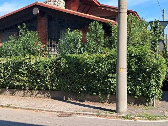 Casa con 5 locali in vendita in Brescia