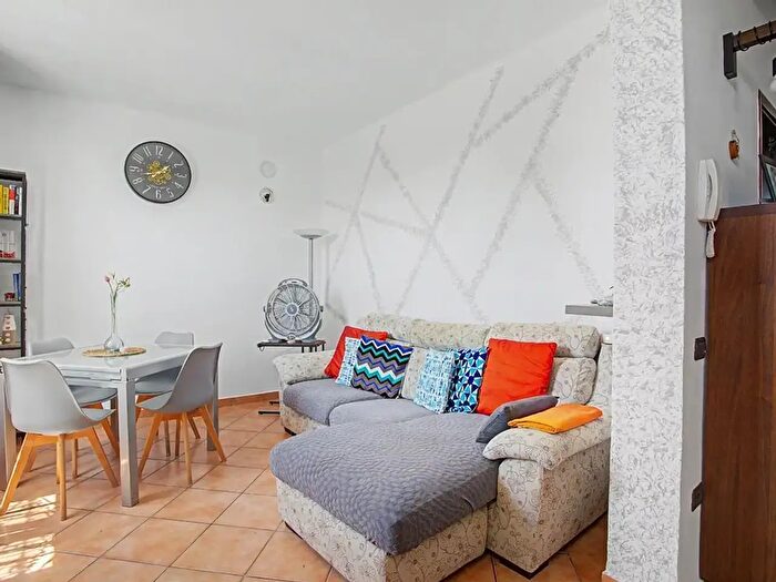 Appartamento con 5 locali in vendita in Via Guglielmo Marconi b, Caravate