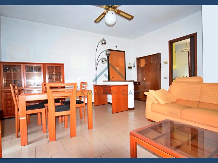 Appartamento trilocale in vendita in Risorgimento, Buguggiate