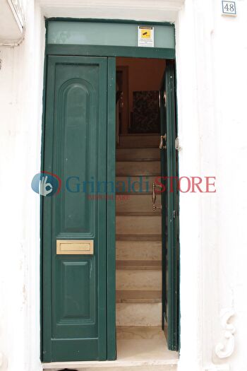 Casa con 5 locali in vendita in Via Alessandro Manzoni, Martina Franca