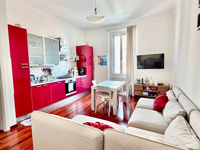 Appartamento trilocale in affitto in Via Francesco Brioschi, Pezzotti Meda, Milano