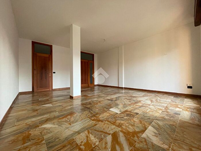 Appartamento quadrilocale in vendita in Viale XI Febbraio, Bassano Del Grappa