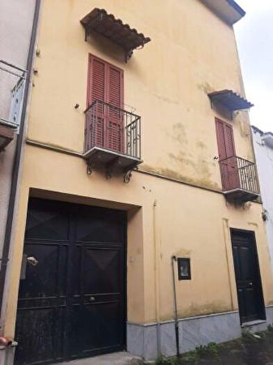 Casa con 6 locali in vendita in Via Italo Balbo Snc, Pago Del Vallo Di Lauro