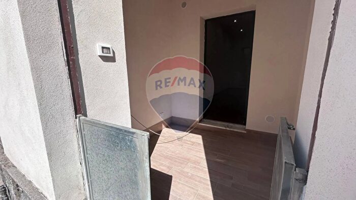 Casa trilocale in vendita in Via Umberto Primo, Roccalumera