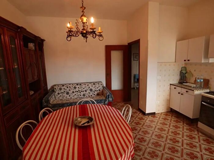 Appartamento trilocale in vendita in V dei Mille, Andora