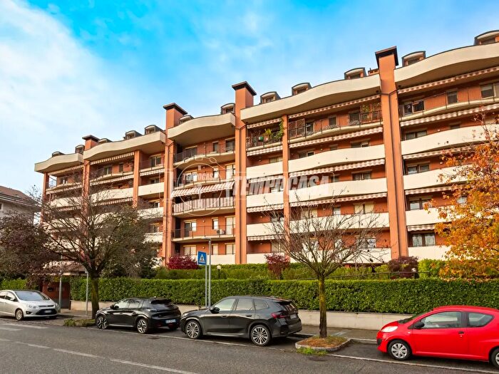 Appartamento con 5 locali in vendita in Via Borsellino, San Mauro Torinese