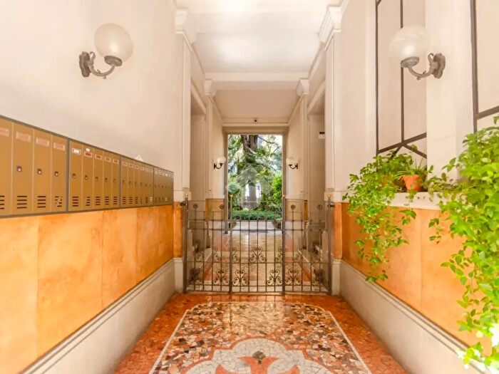 Appartamento trilocale in vendita in Via Privata Giulio Bergonzoli, Milano