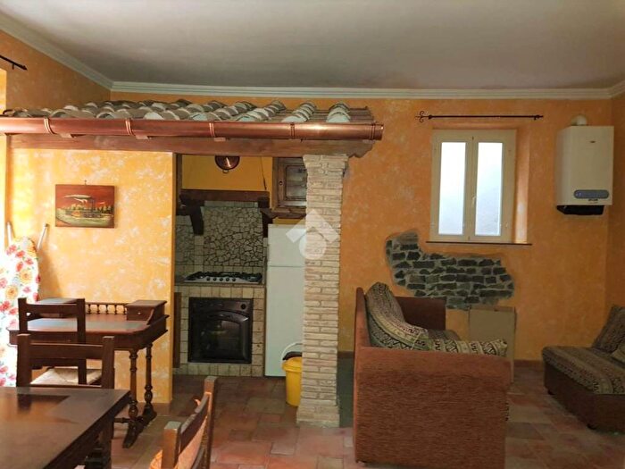 Appartamento trilocale in affitto in Centro Storico, Velletri