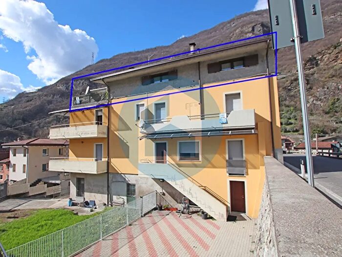 Appartamento bilocale in vendita in Via Ponte, Breno