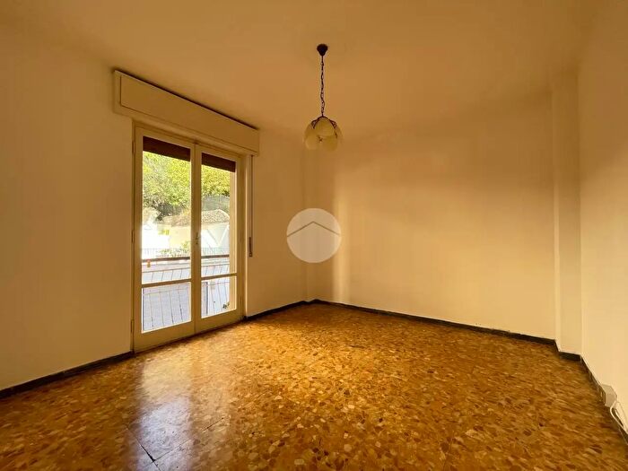 Appartamento trilocale in vendita in Via Galileo Galilei, Sanremo