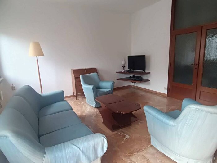 Appartamento con 5 locali in affitto in Faenza