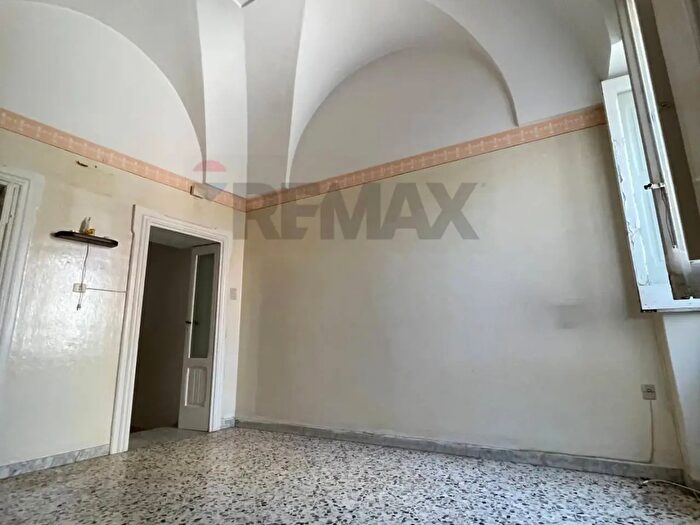 Casa quadrilocale in vendita in Via Flavio Gioia, Ostuni