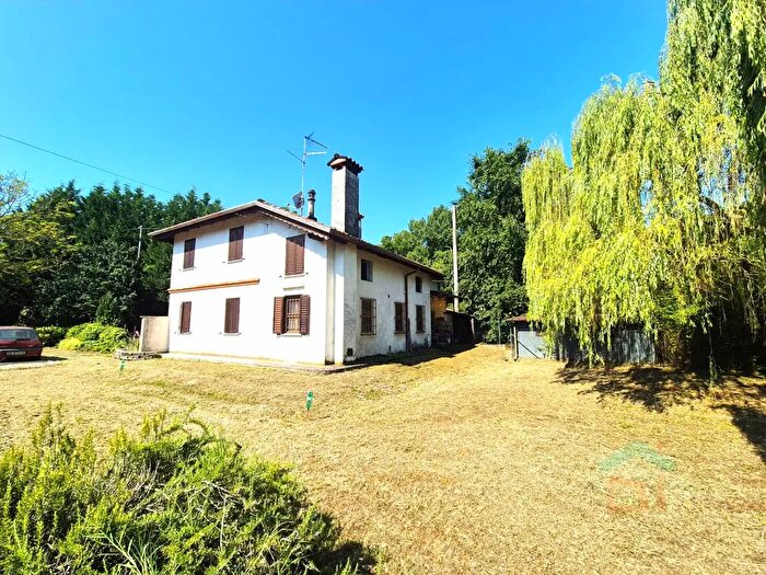 Casa quadrilocale in vendita in Via Palmanova, Cervignano Del Friuli