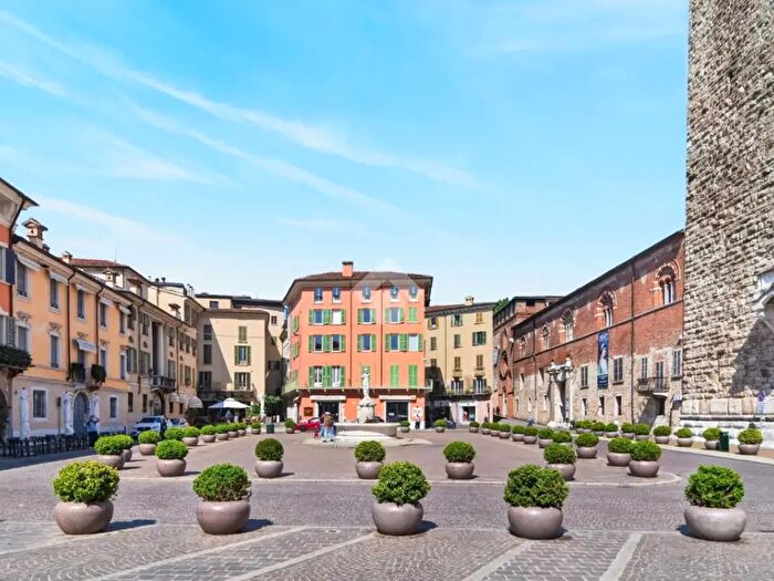 Appartamento bilocale in vendita in Piazza Paolo VI, Brescia