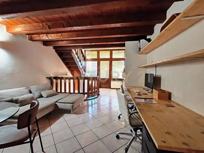 Appartamento bilocale in affitto in Via Porta Ronca, Rho