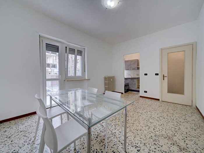 Appartamento bilocale in affitto in Via Piossasco, Aurora, Torino