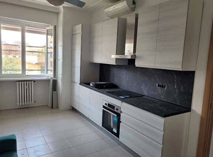 Appartamento in affitto in Via Giuseppe Avezzana, Corvetto, Milano